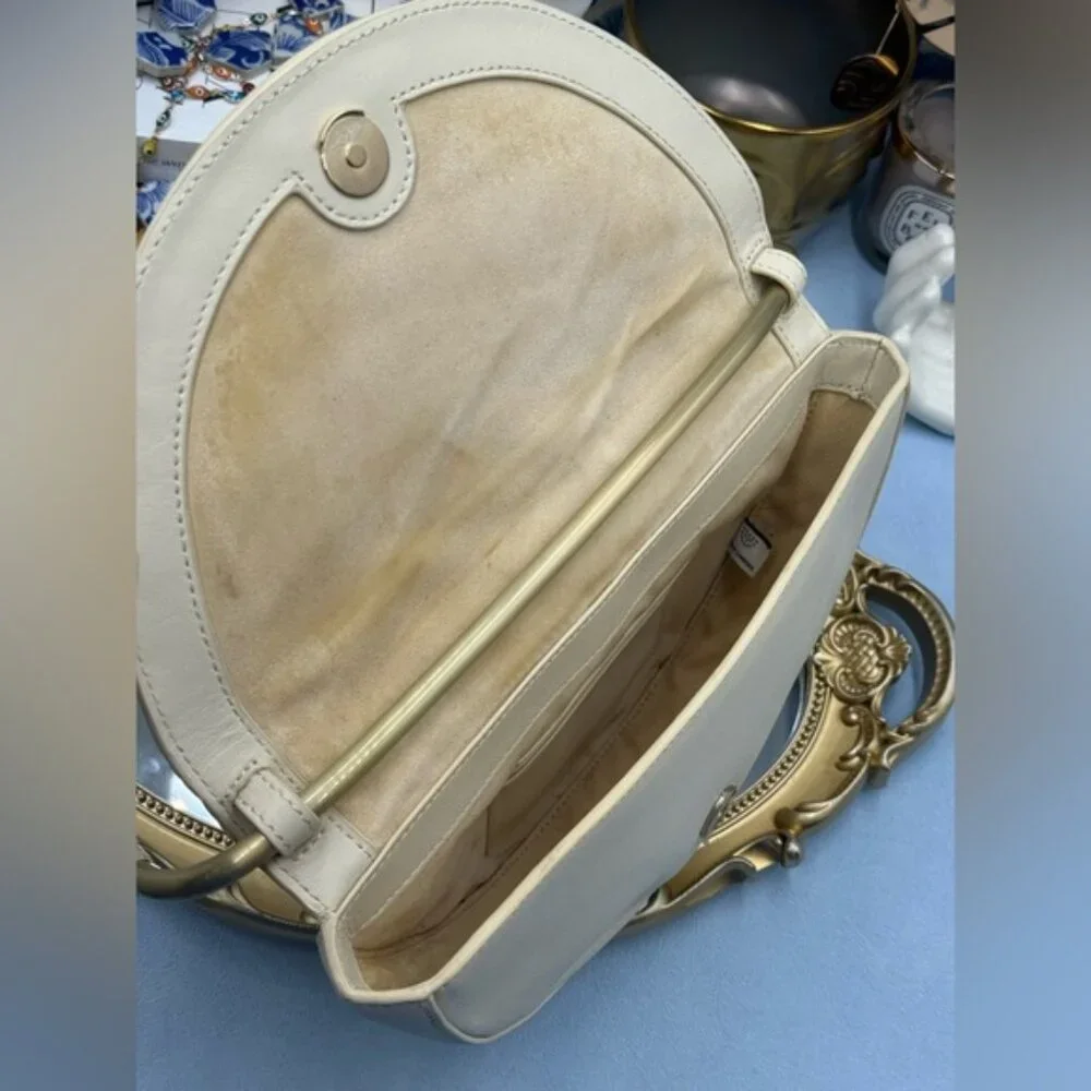 🆕 CULT GAIA 🧿 NWOT Ryka Sculptural Shoulder Bag, Off White Leather